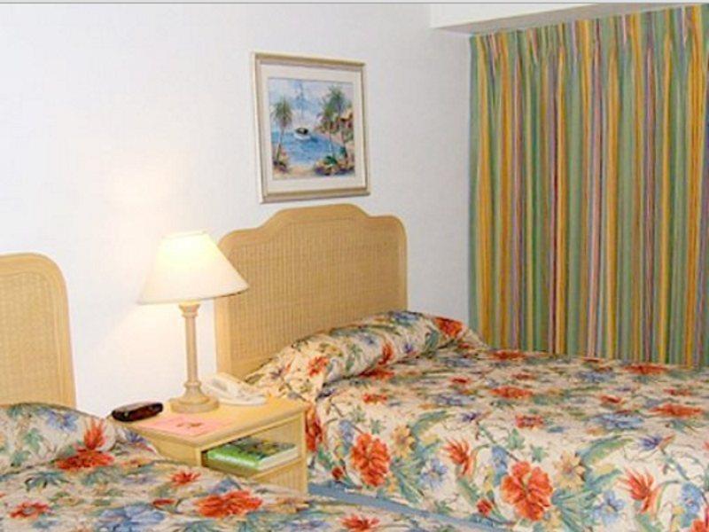 Castaways Resort And Suites Freeport Phòng bức ảnh