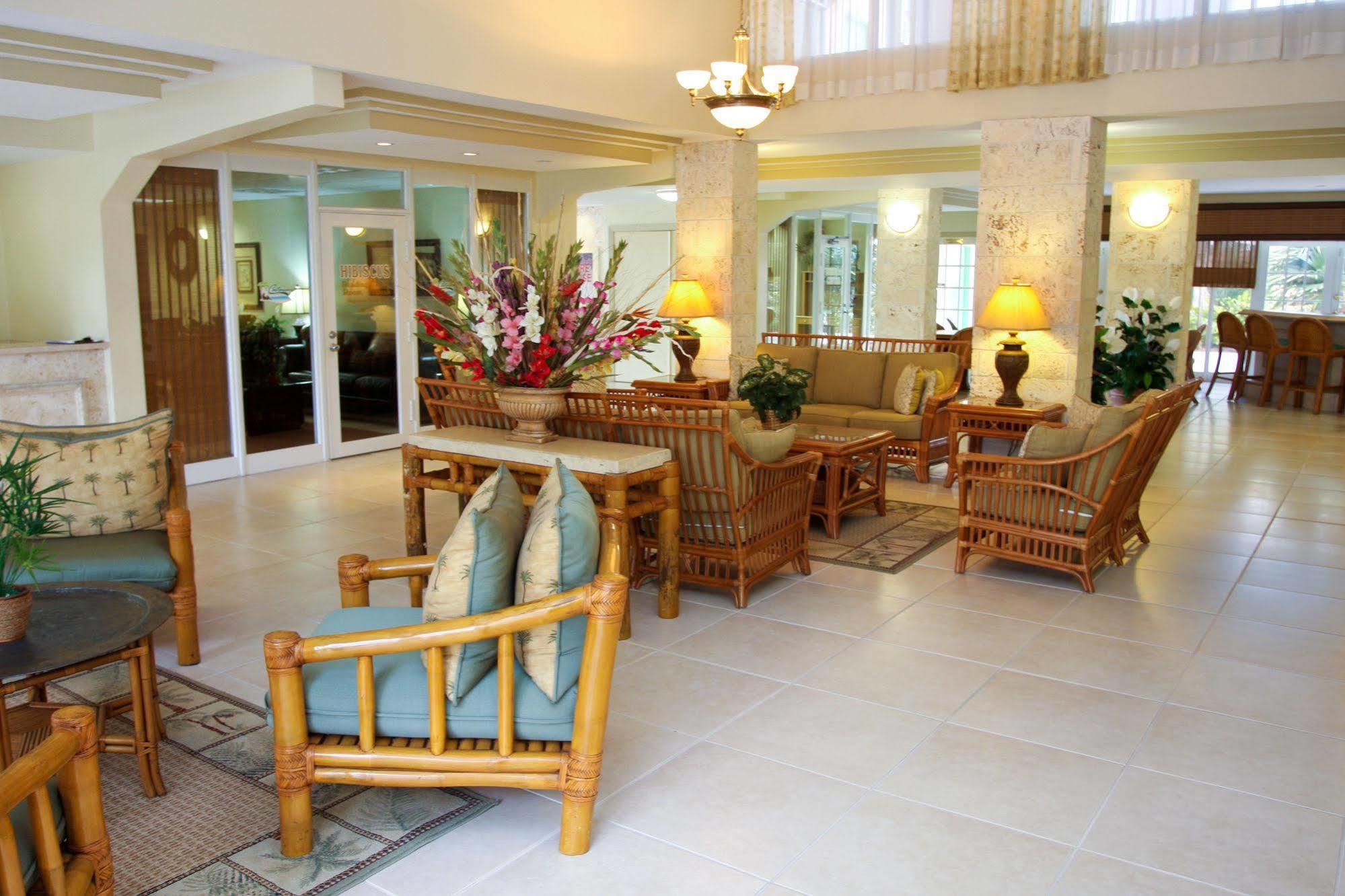 Castaways Resort And Suites Freeport Ngoại thất bức ảnh